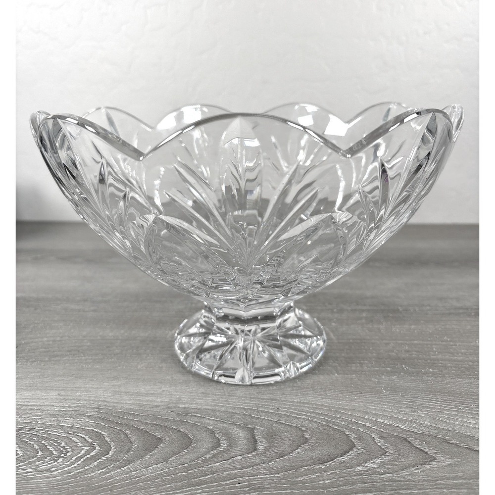 Marquis by Waterford Brookside Crystal Pedestal Bowl Footed Scalloped 9.5 Inch